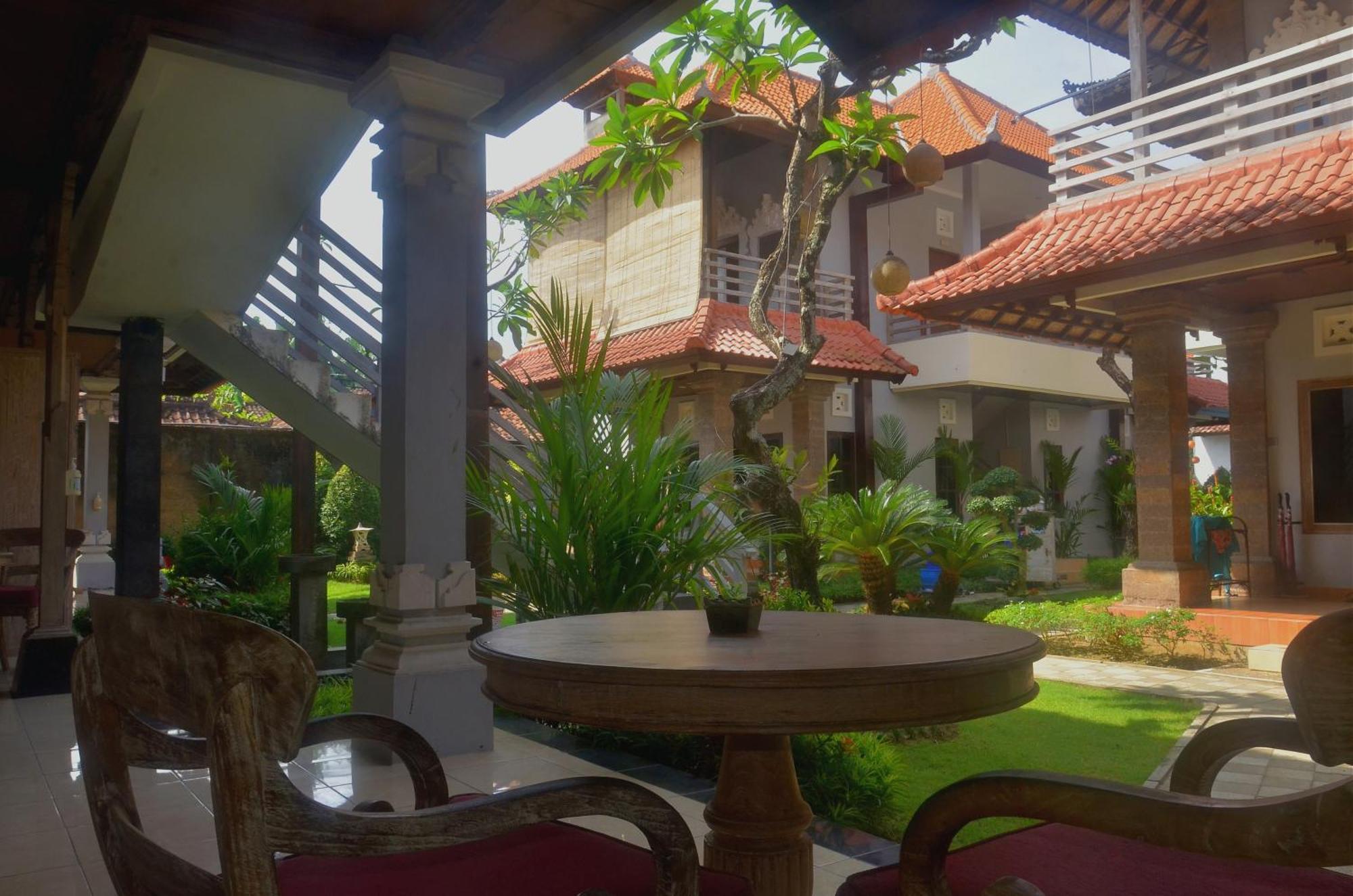 Puri Sading Hotel Sanur Exterior foto