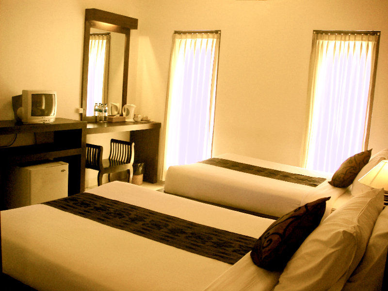 Puri Sading Hotel Sanur Exterior foto