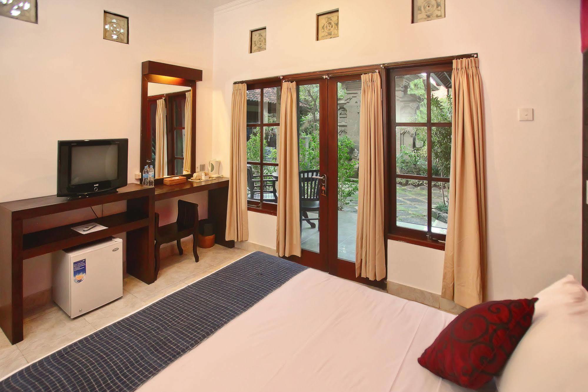 Puri Sading Hotel Sanur Exterior foto